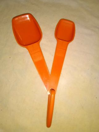 Vintage Tupperware Measuring Spoon Replacement Orange 1 Tsp,  1 Tbsp,  & Ring