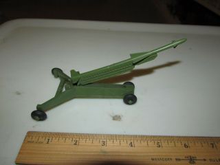 Vintage Renwal Plastic U.  S.  Army Guided Missile Launcher