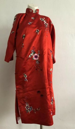 Vintage 1930s 40s Chinese Embroidered Red Silk Cheongsam Qipao Wedding Florals 3