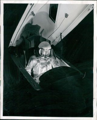 1958 Scott Crossfield Pilot Engineer Specialist Aviation Business Photo 8x10