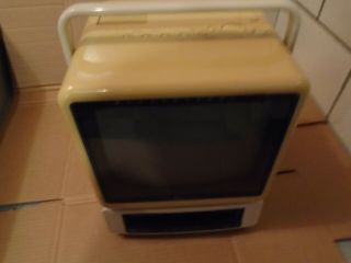 Vintage Mpo Videotronics 9 " Tv/vcr Combination Vhs 1020 With Case