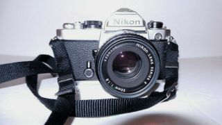 Vintage - Nikon Fm - 3473997 - 35mm Slr Camera W/52mm Nikon Lens