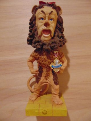 Westland Giftware Wizard Of Oz " Cowardly Lion " Bobblehead/nodder