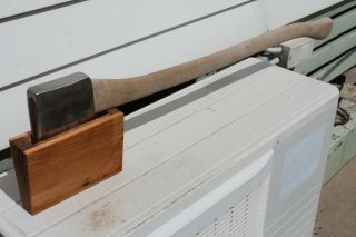 Hytest Forged Tools 5lb Axe: 900mm Sp.  Gum Handle With Bonus Axe Head Cover.