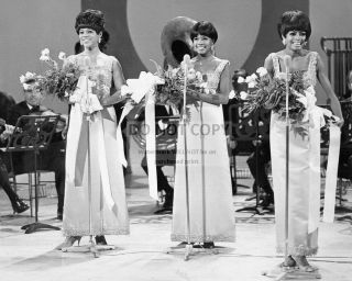 " The Supremes " Motown Music Group Diana Ross - 8x10 Publicity Photo (bb - 638)