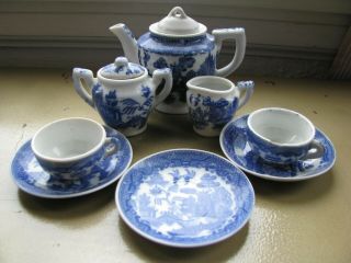 Blue Willow Pattern Partial Child 