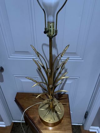 Vintage Mid Century Hollywood Regency Wheat Metal Lamp