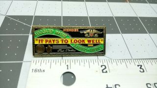 Associated Master Barbers Of America Lapel Pin " It Pays To Look Well " Barber.