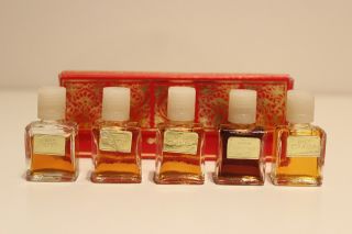 Vintage Rare Nos Ussr Russia 5 Mini Ladies Set Of Perfumes " ФИРМЕННЬiЙ " 1977 