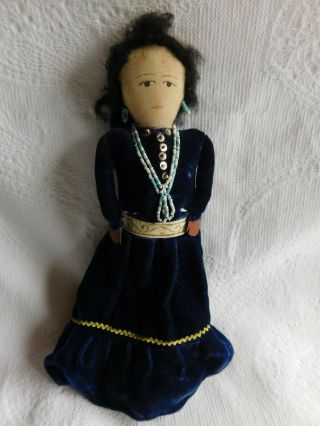 Antique Handmade Native American Navajo Doll Bead Necklace W/ Doll Stand