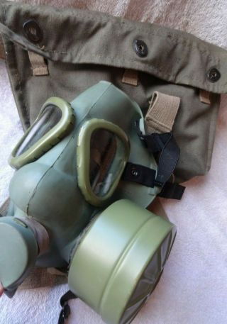 Usa Gas Mask & Bag
