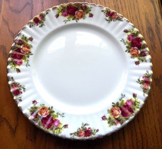 4 Vintage Royal Albert Old Country Roses 10 3/8 " Dinner Plates