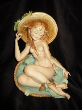 Removing 10/22 Tiziano Galli " Nude Woman In Clamshell " Rare Porcelain Italy Kh