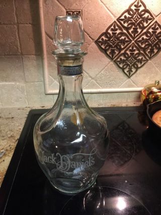 Vintage Jack Daniels 1901 Etched Glass Decanter Bottle 1.  75 L With Stopper