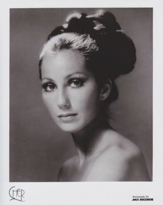Vintage Press Photograph - Cher - Mca Records - Photo