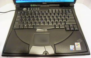 Vintage Dell Inspiron 8200 (Intel Pentium 4 1.  80GHz 512MB NO HDD) Notebook/Lapto 3