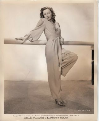 Barbara Stanwyck Vintage 8 X 10 Film Studio Publicity Photo Paramount Pictures