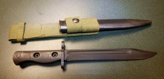 Vintage British English Australian Post Ww2 Bayonet Fighting Knife W/ Scabbard