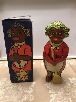 Vintage Lindstrom Sweeping Mammy - Black Americana Tin Litho Wind Up Toy,  1930’s 2