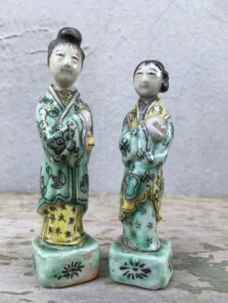 Pair Empire Period Vintage Chinese Export Porcelain Geisha Girl Figurines