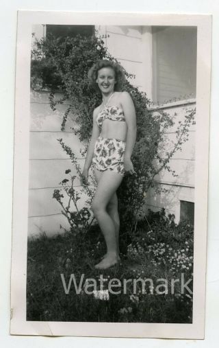 1940s Vintage Snapshot Photo Lady In 2 Piece Bathing Suit