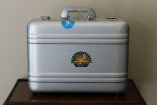 Vintage Zero Halliburton Aluminum Camera Case Briefcase Luggage 18 "