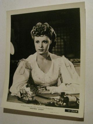 3 Photos From The Movie Western Union,  Dorthy Gish.  Ds3037
