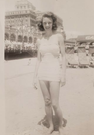 Vintage Photo: Sexy Pretty Woman Bathing Suit Swimsuit Girl,  1959 Atlantic City