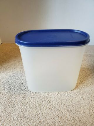 Tupperware 1613 - 2 Modular Mates Oval Container 7 1/4 Cups And Blue Lid 1616 - 3