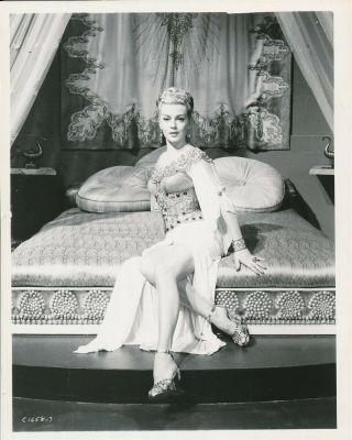 Lana Turner 1956 8 X 10 Sexy Cheesecake Press Photo Harem Girl Vv