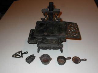 Vintage Crescent Cast Iron Miniature Stove With Accessories Doll House Toy