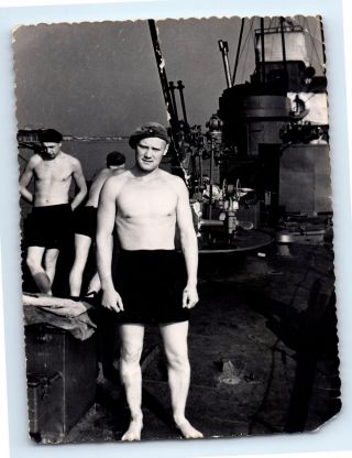 Vintage Photo Muscle Bulge Swimsuit Soldier Man Beach Snapshot Gay B - 34
