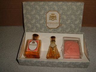 Vtg Set Of Toilette & Perfume & Soap By D 