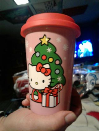 2013 - Sanrio Hello Kitty Pink Christmas Jumbo Travel Coffee Mug With Silicone Lid