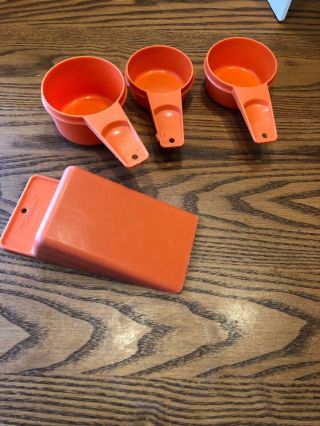 Vintage Tupperware Measuring Cups Set Of 4 Orange Incomplete