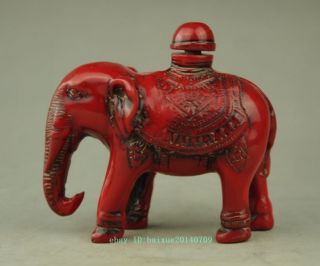 China Collectible Handwork Red Resin Carve Lucky Elephant Snuff Bottle B01