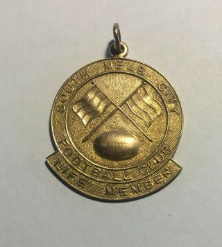 Vintage 9ct Gold South Melbourne City Football Footy Club Life Membership Badge
