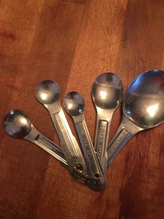 Vintage Aluminum Measuring Spoons Set Of 5 Us Standard