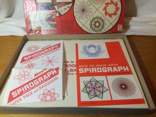 Vintage Kenner’s Spirograph Drawing Set 3