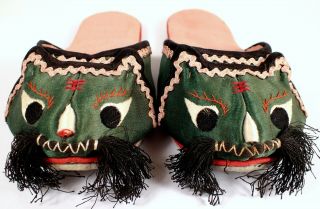 6.  5 " Antique Vtg Chinese Hand Embroidered Silk Childs Dragon Cat Slippers Shoes