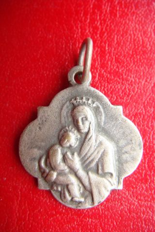 Virgin Mary & Child Jesus Old Silvered Bronze Religious Medal Pendant