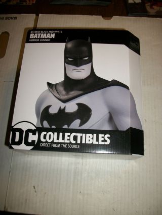 Dc Collectibles Black And White Statue Batman By Amanda Conner