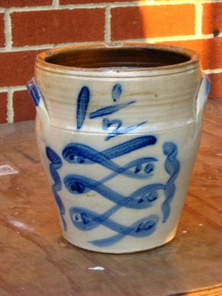 Antique ? Blue Decorated Stoneware Salt Glazed Jar Crock 1.  5gal