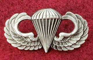 U.  S.  Army Parachutist Badge - Jump Wings - Airborne Paratrooper - Made In Usa