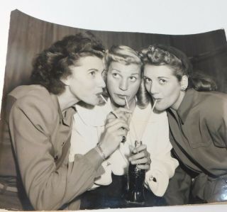 Vintage Warner Bros Hollywood Canteen 8 X 10 Photo Andrews Sisters W Coca Cola