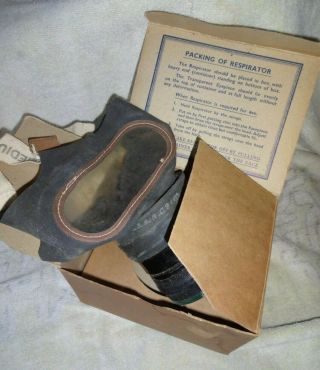 Vintage Wartime Gas Mask & Box (1937)