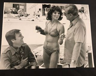 Joan Collins,  Robert Wagner & Eddie Albert 7x 9 Vintage Photo 1970’s