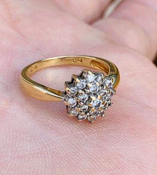 A Ladies Quality Vintage 18ct Gold & Diamond “1/2 Carat” Cluster Ring.