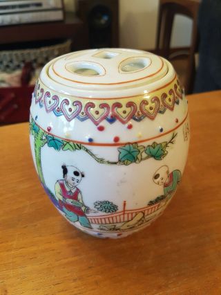 Chinese Ceramic Incense Burner/ginger Jar With Pierced Lid Men Feeding Hens