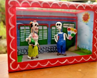 Frida Kahlo & Diego Rivera Painters Mexican Day of the Dead Shadow Box Diorama 3